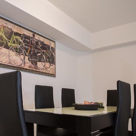 Spacious Modern Apartments With Great Rooftop View Athens Exterior photo