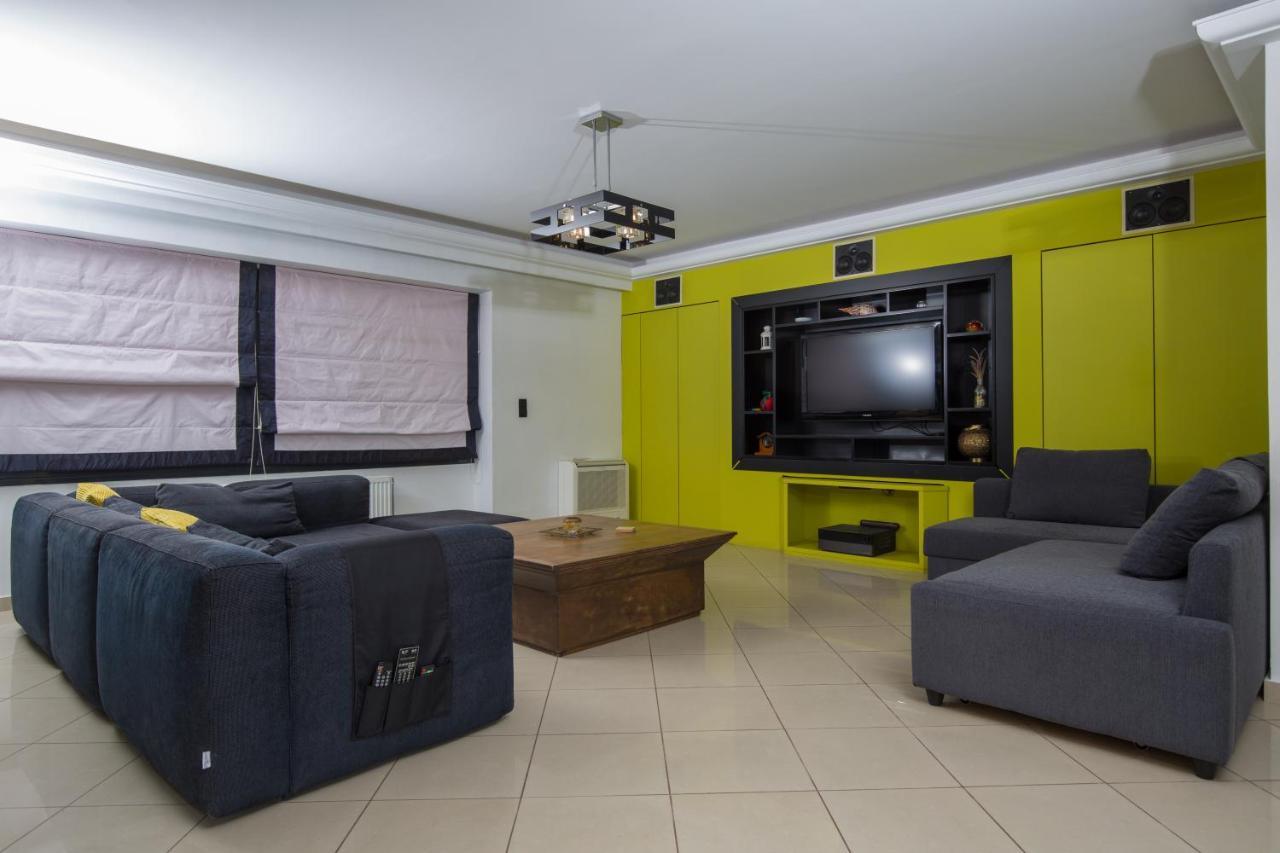 Spacious Modern Apartments With Great Rooftop View Athens Exterior photo