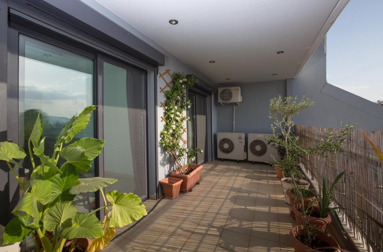 Spacious Modern Apartments With Great Rooftop View Athens Exterior photo